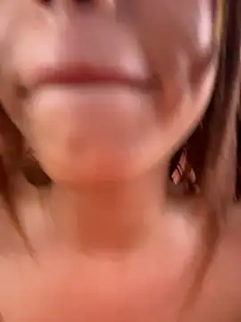 KellyOlsenbe's Webcam Show