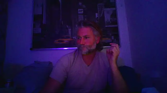 LINYguy webkamerás műsora
