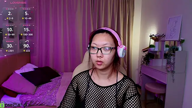 Marine_Vact Chat XXX in diretta