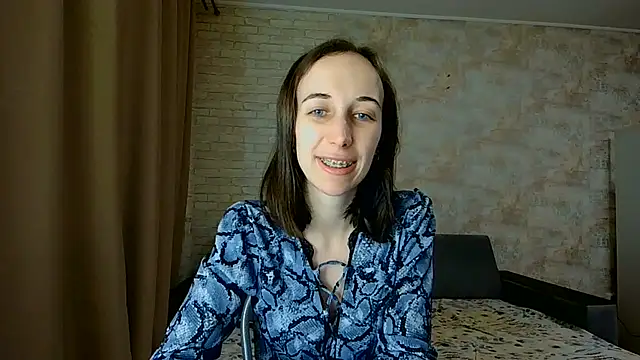 Anika_bloom Chat XXX in diretta