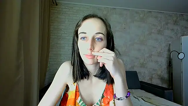 Anika_bloom Obrolan Langsung XXX