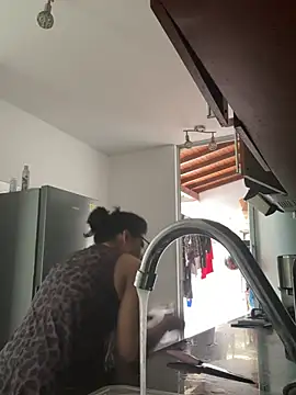 Sharongirl07 Show in webcam