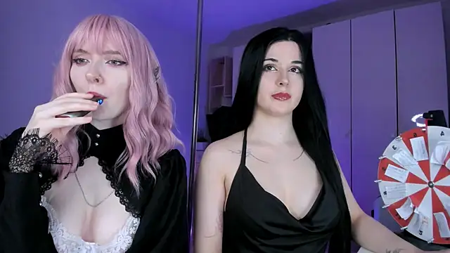 mollyposhh's Webcam Show