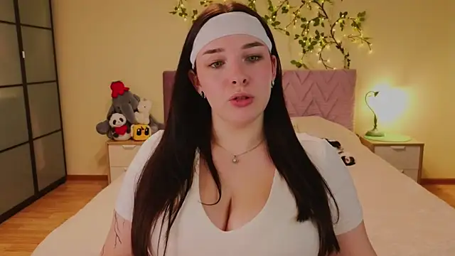 הופעת וובקאם של Iwi_wi_wi
