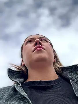 VIOLETA-25_ 网络视讯表演