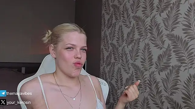 Maya_Rave 라이브 XXX 채팅