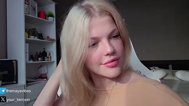Chat +18 de Maya_Rave ao vivo