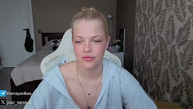 Chatroom en direct de Maya_Rave
