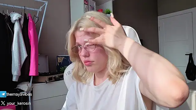Živý XXX chat Maya_Rave
