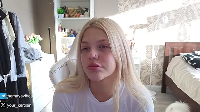 Maya_Raven Live XXX chat