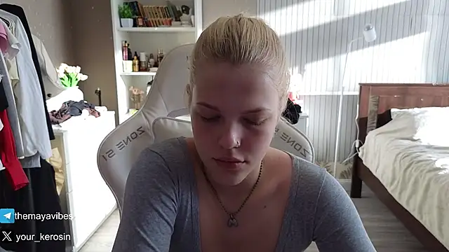 Maya_Rave Live XXX-Chat