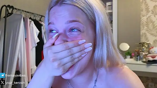 Maya_Rave লাইভ XXX চ্যা  ট