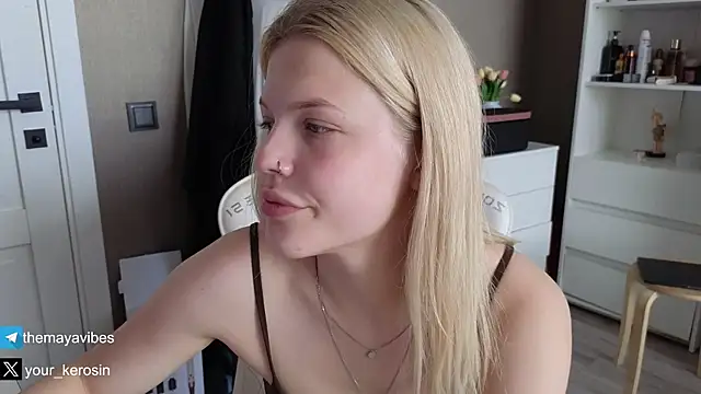 Maya_NextDoor 现场XXX聊天