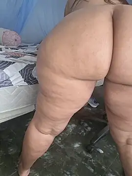 steisy325 Show in webcam