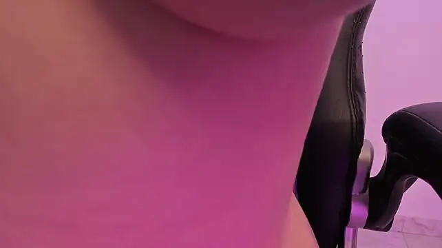 Chat +18 de haanna_thompsoon ao vivo