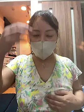 Mirika555's Webcam Show