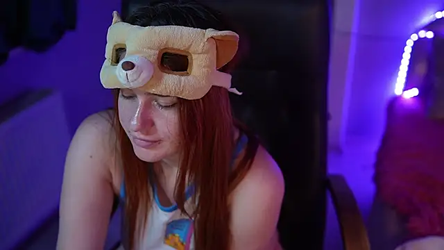 LisaElfy Webcam show