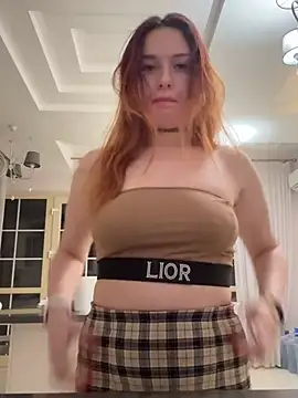 LisaElfy's Webcam Show