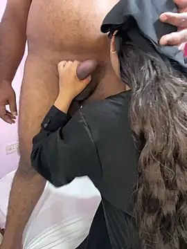 Show modela mickey_love na web-kameri