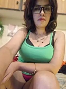 Isabella_MartinのライブXXXチャット