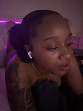 strip4faith's Webcam Show