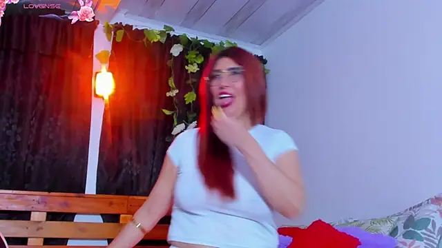 Czat XXX na żywo – Perla_Franco