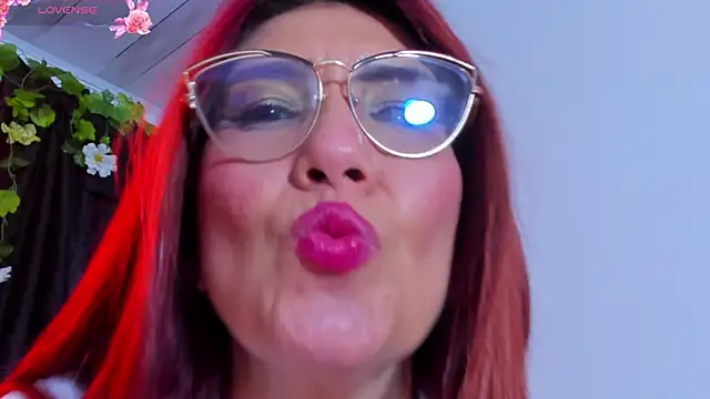 צ'אט XXX בשידור חי של Perla_Franco