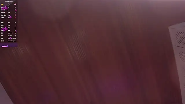 Živá chatovací místnost elodie_walker