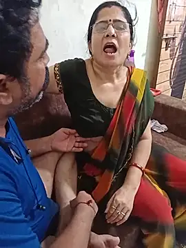 Priyabhabhicpl Webcam-Show
