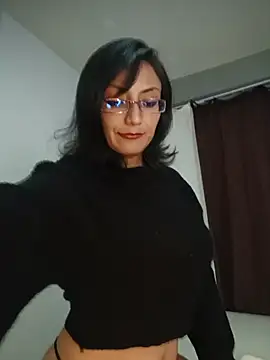 LucyCherry69のウェブカメラショー