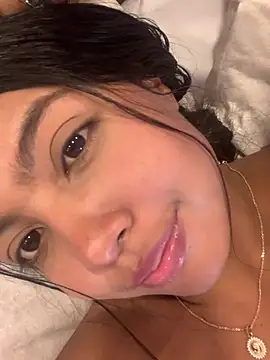 Chatroom XXX en direct de nicole_fisherr