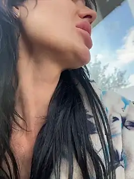 Kamila151 Show Webcam