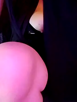LANA___sexy Adlı Modelin Web Kamerası Şovu