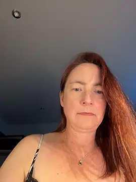 LouiseTswing webkamerás műsora