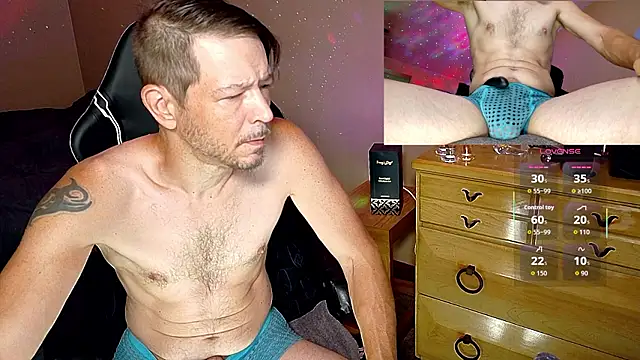 MasterForgedRayy's Webcam Show