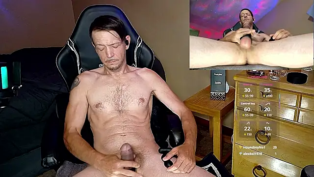 MasterForgedRayy's Webcam Show