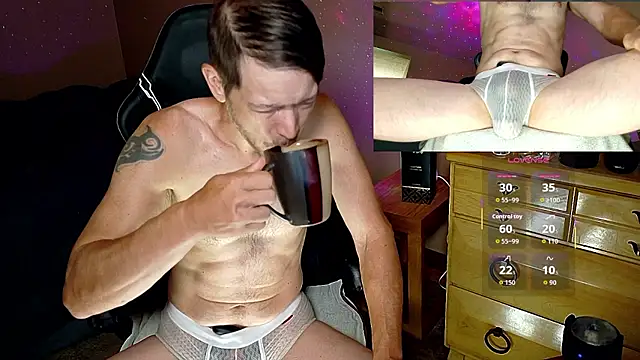 MasterForgedRayy Шоу с уебкамера