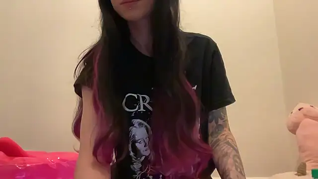 MissMidnightUK – webcam-show