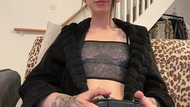 Show de MissMidnightUK na webcam