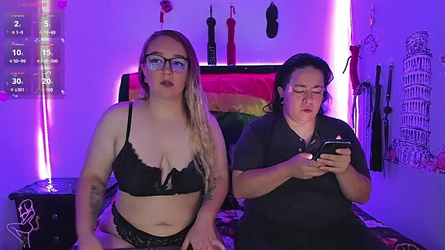 katieeandsharonn Webcamshow