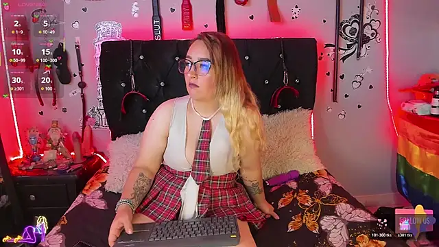 katieeandsharonn's Webcam Show