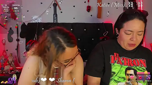 katieeandsharonn webkamerás műsora