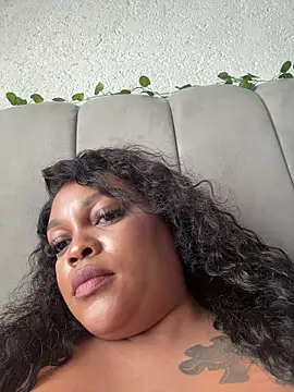 Iam-Sharifa's Webcam Show