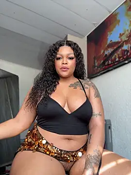 Iam-Sharifa Live XXX-chat