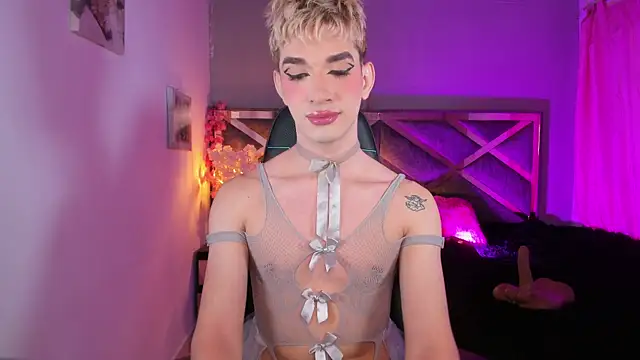 Pokazy przed kamerką – Cherry_zayden_