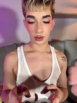 Cherry_zayden_'s Webcam Show