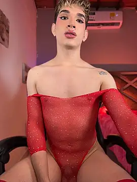 Show modela Cherry_zayden_ na web-kameri