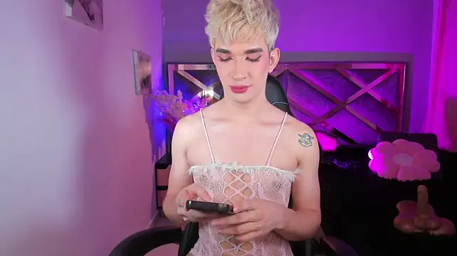 Cherry_zayden_: вебкам-шоу