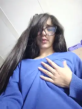 MissAfroditha Adl ı Modelin Canlı XXX Sohbeti