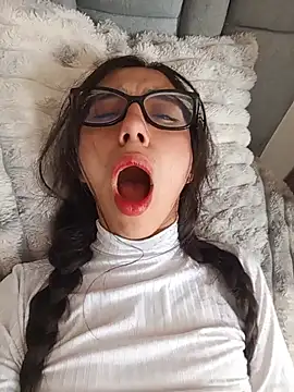 MissAfroditha Chat XXX in diretta